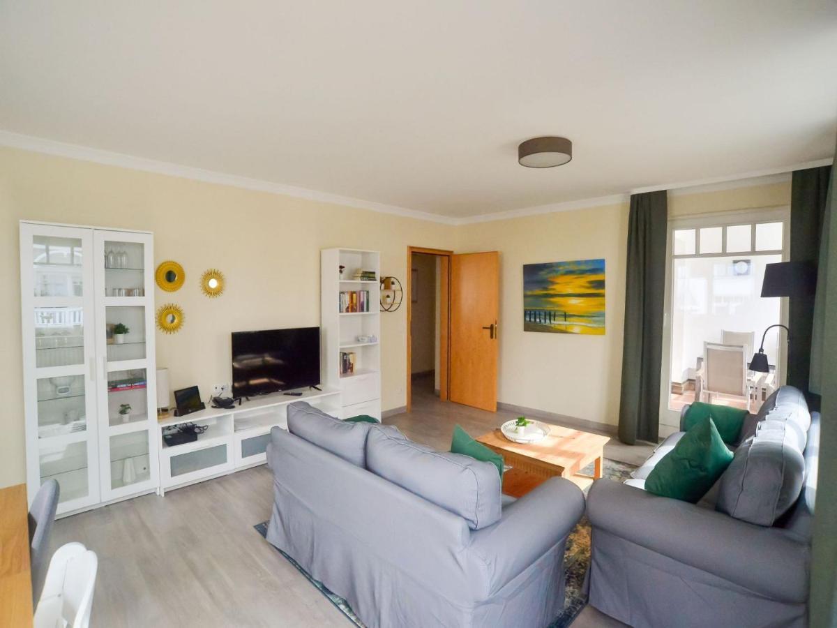 Strandvillen Binz - Ferienwohnung Mit 2 Schlafzimmern Und Balkon Ah-563 Εξωτερικό φωτογραφία
